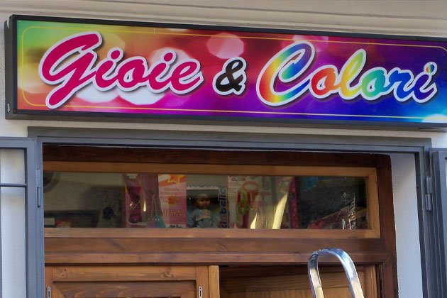 Chi siamo - Giocattoli, Libri, Scuola, Ufficio e Casa | Gioieecolori.com